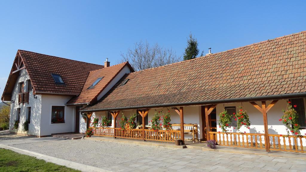 Gerendas Vendeghaz Hotel Egerszalók Екстериор снимка