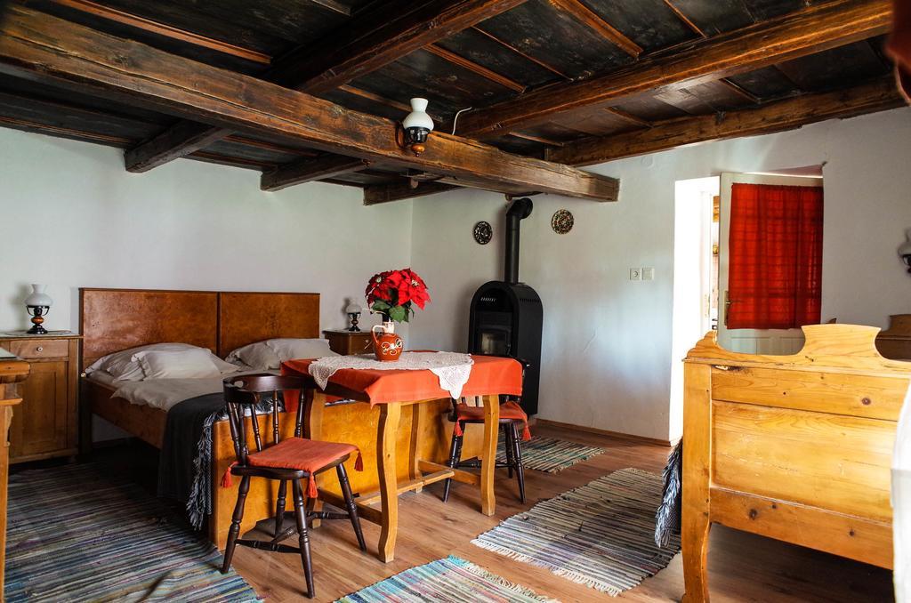 Gerendas Vendeghaz Hotel Egerszalók Стая снимка