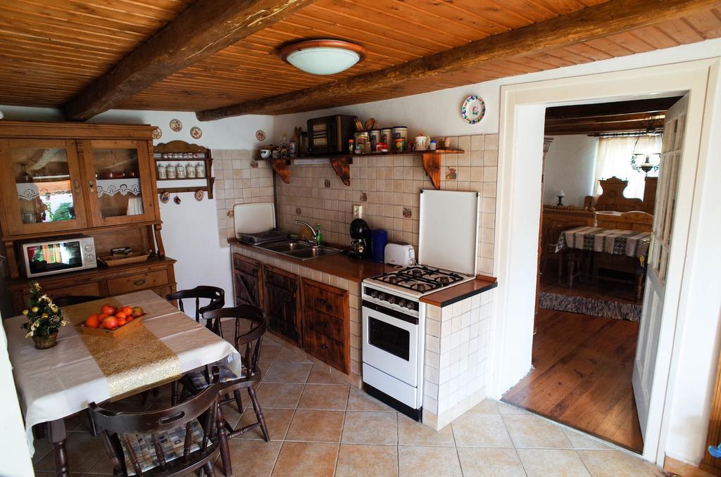 Gerendas Vendeghaz Hotel Egerszalók Стая снимка